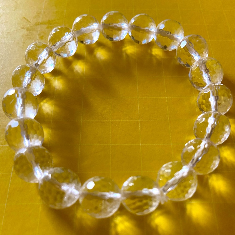 Clear crystal bracelet